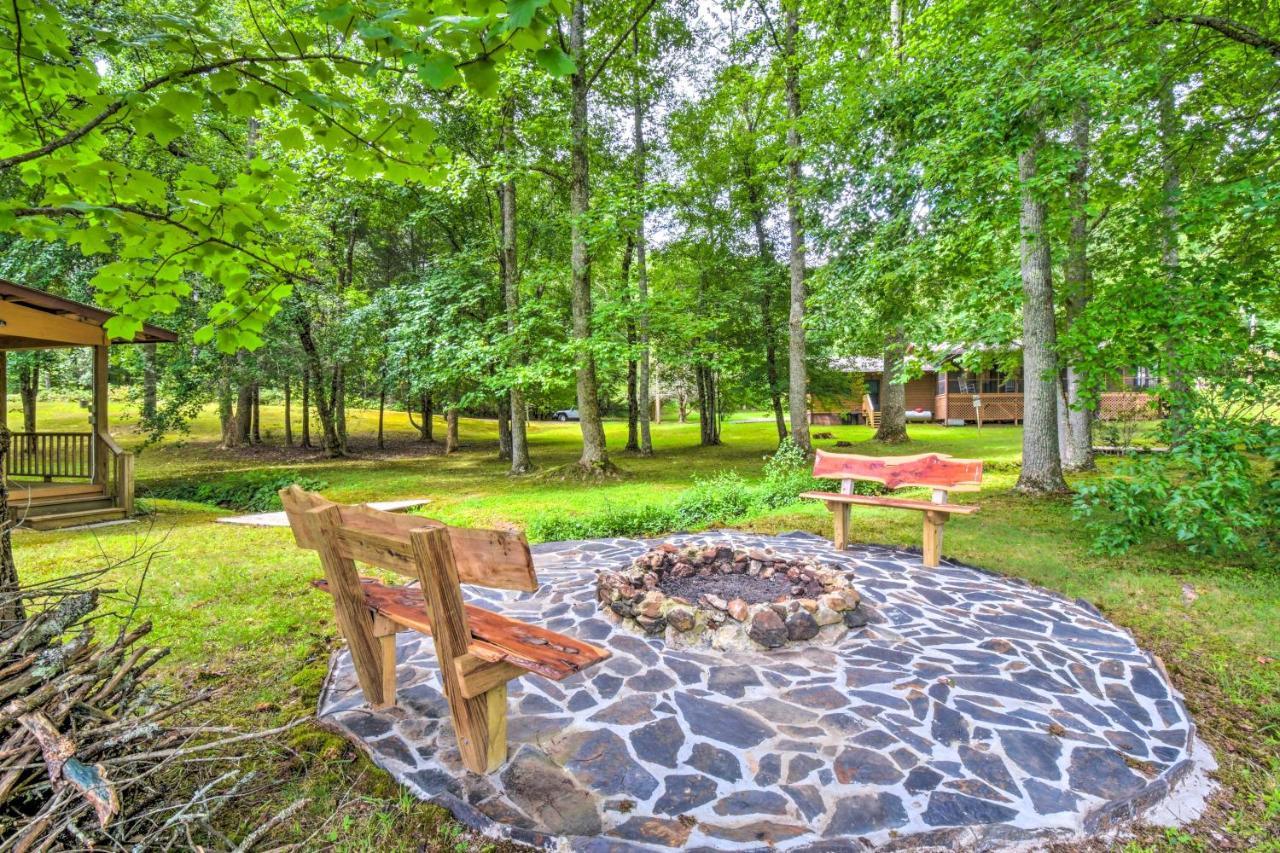 Grand Murphy Cabin With Fire Pit And Game Room! المظهر الخارجي الصورة